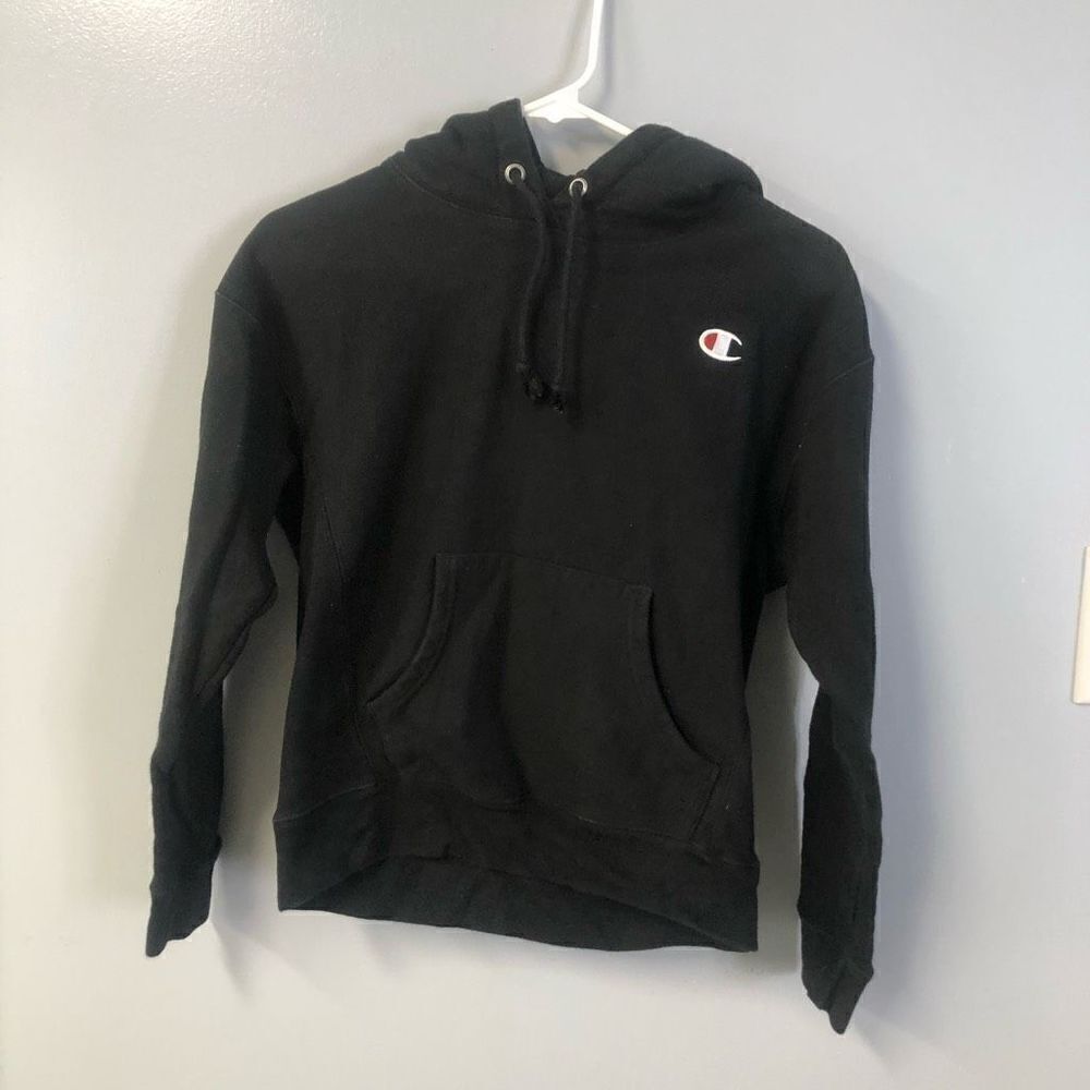 champion‎ reverse weave black size small cropped see measurements